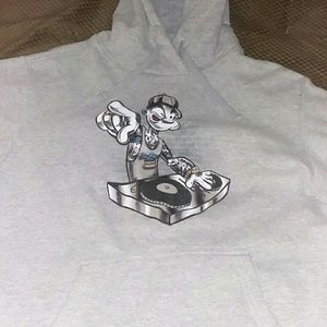 Popeye large hoodie no stains great shape just too